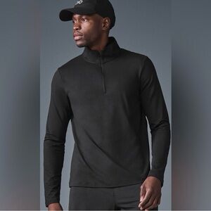 ALO Yoga men long sleeve quarterzip